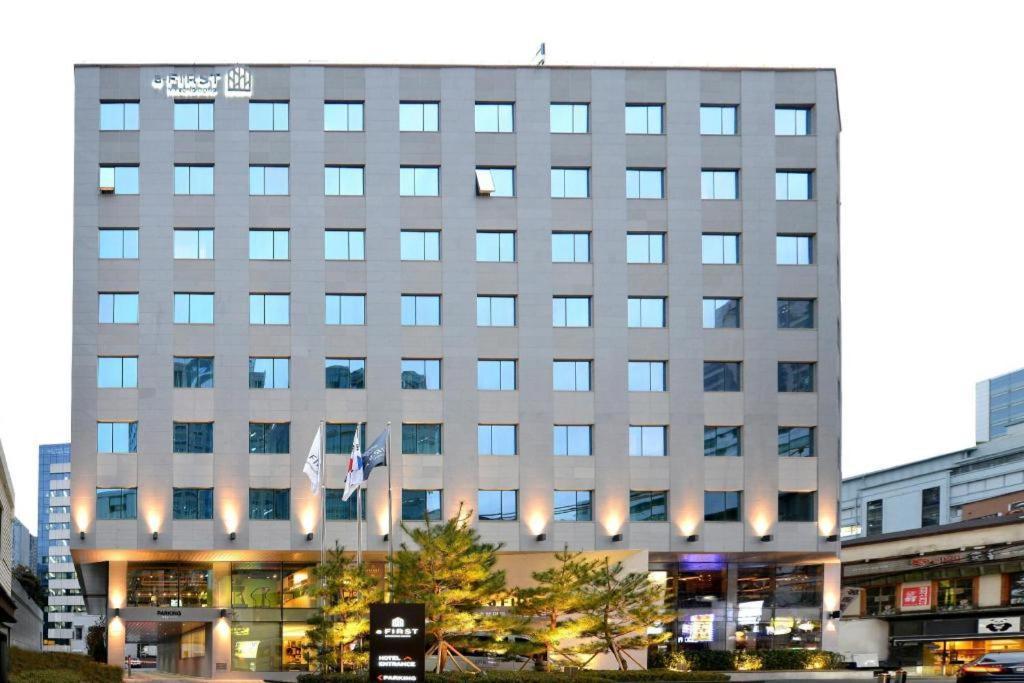 Afirst Hotel Myeongdong Séoul Extérieur photo